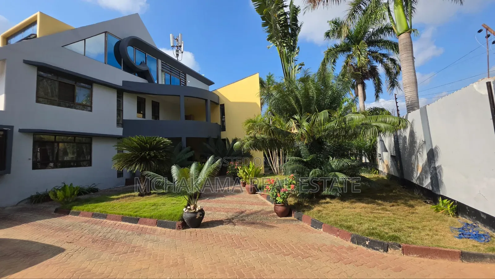 4bdrm Block of Flats in Mchakama Real Estate, Mbezi Beach for sale