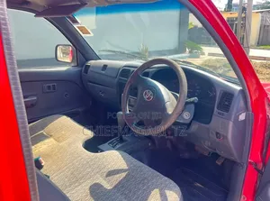 Toyota Hilux (Dtl)