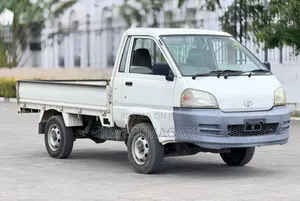 Toyota TownAce 2003 White