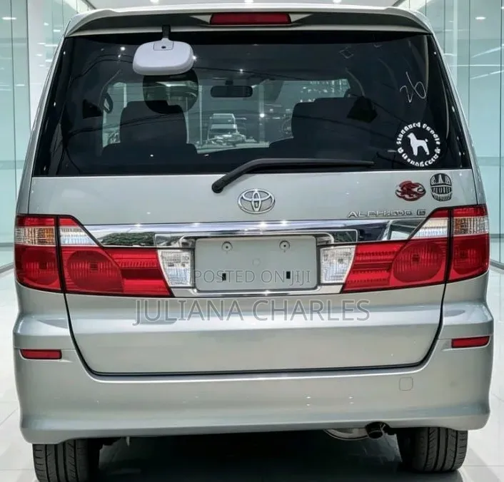 Toyota Alphard 2005 Silver