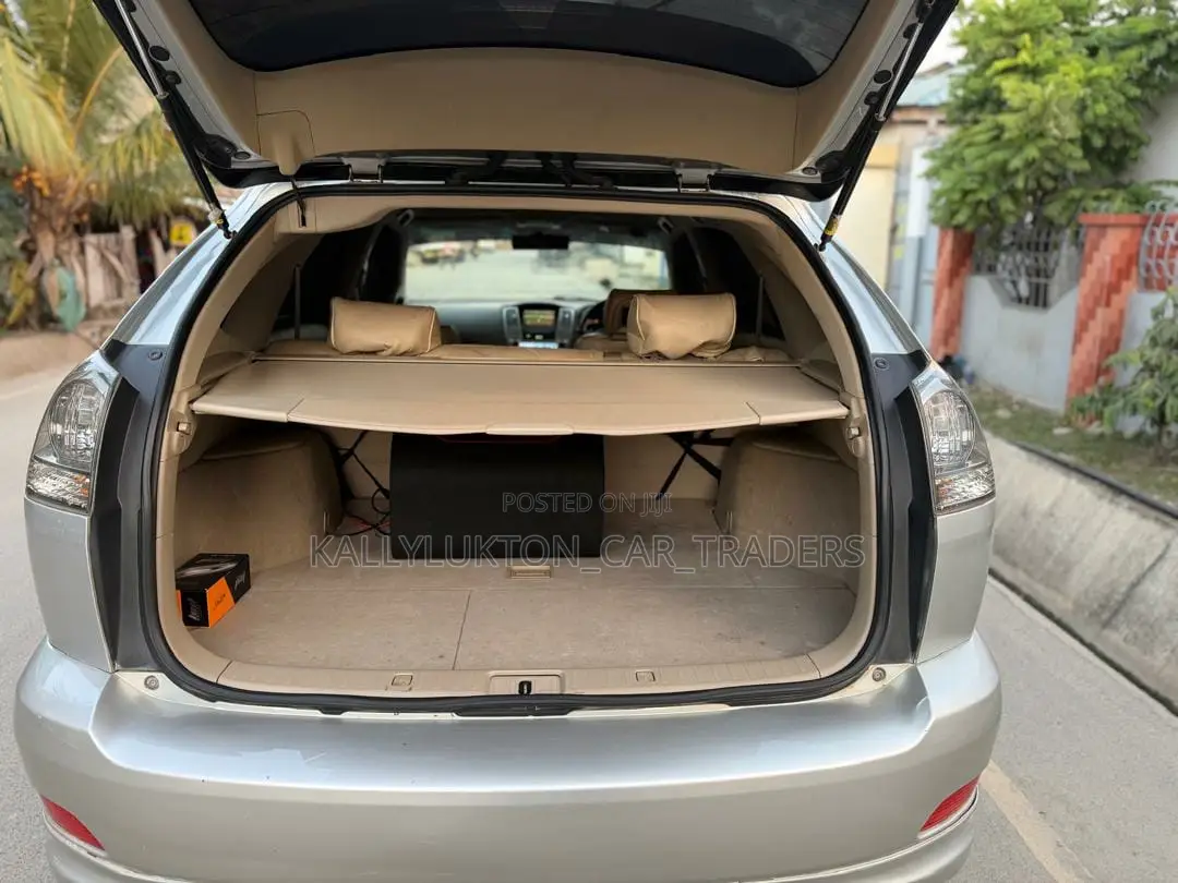 Toyota Harrier 2006 Silver