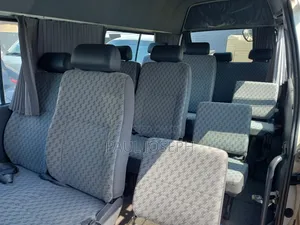 Toyota HiAce 2003 White