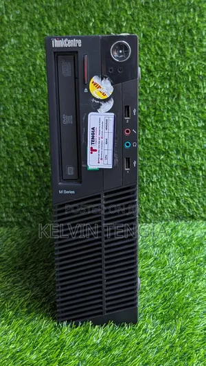 Desktop Computer Lenovo 4GB Intel Core i3 HDD 500GB