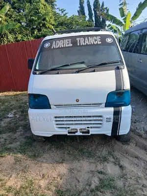 Suzuki Carry