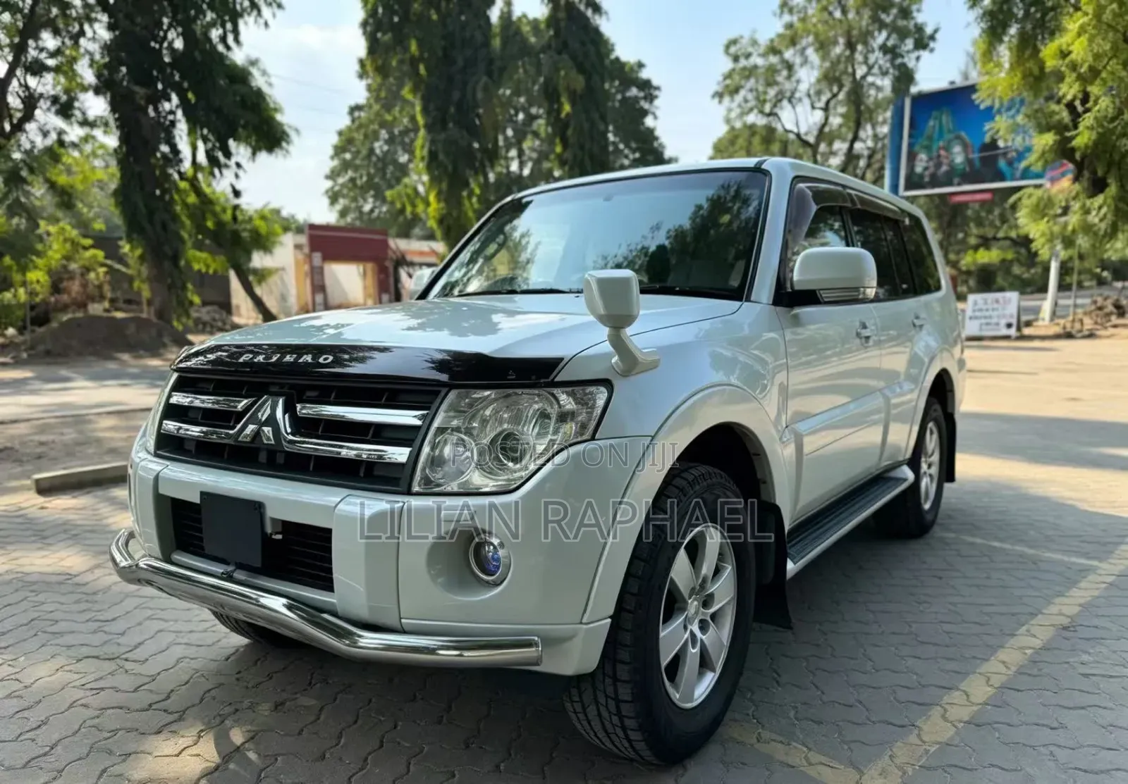 Mitsubishi Pajero 2007 White