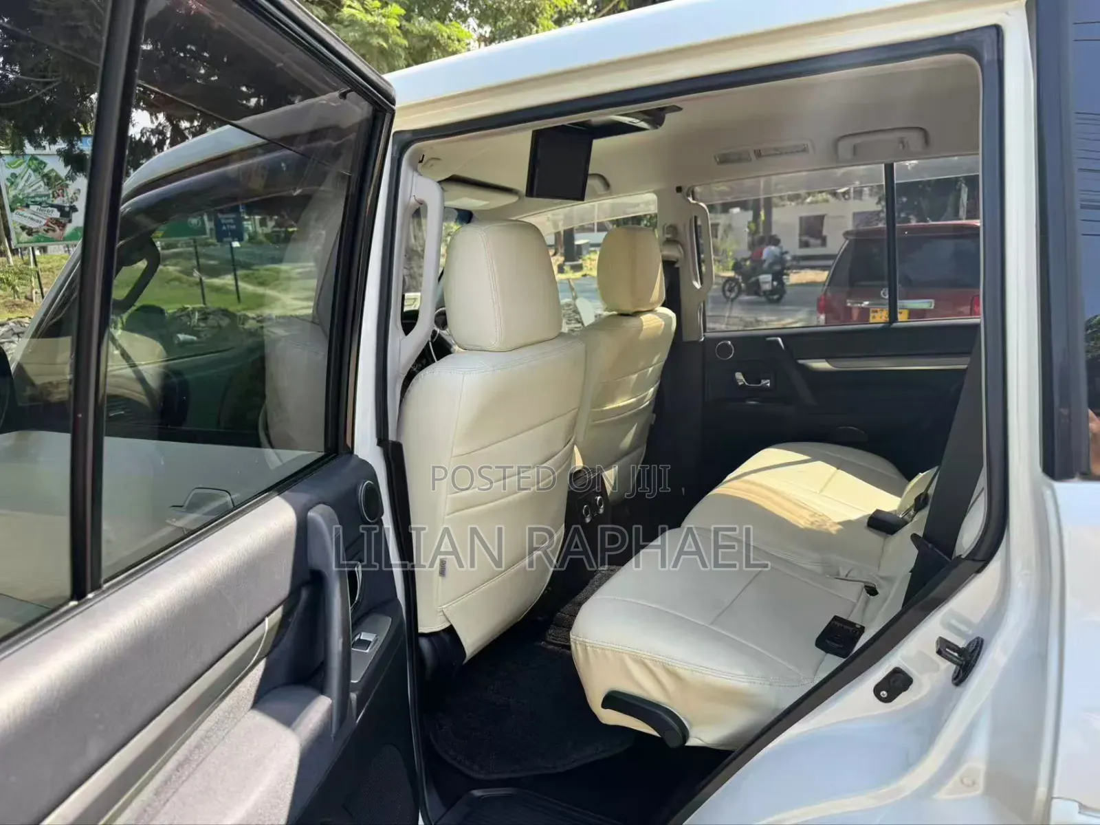 Mitsubishi Pajero 2007 White