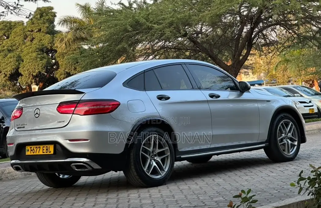 Mercedes-Benz GLC-Class 2017 Silver