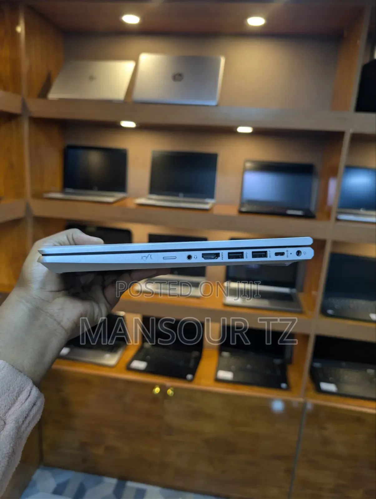 New Laptop HP EliteBook 645 G9 16GB Intel Core i5 SSD 512GB