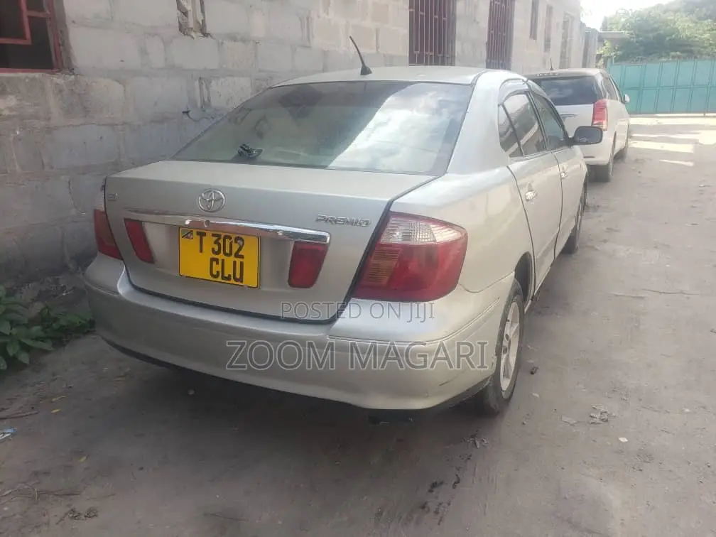 Toyota Premio 2004 Silver