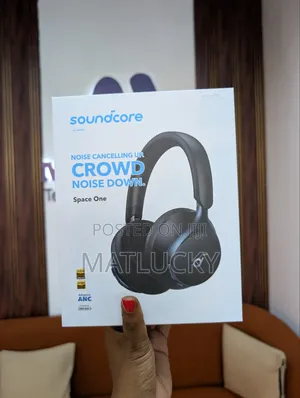 Soundcore Space One Black A