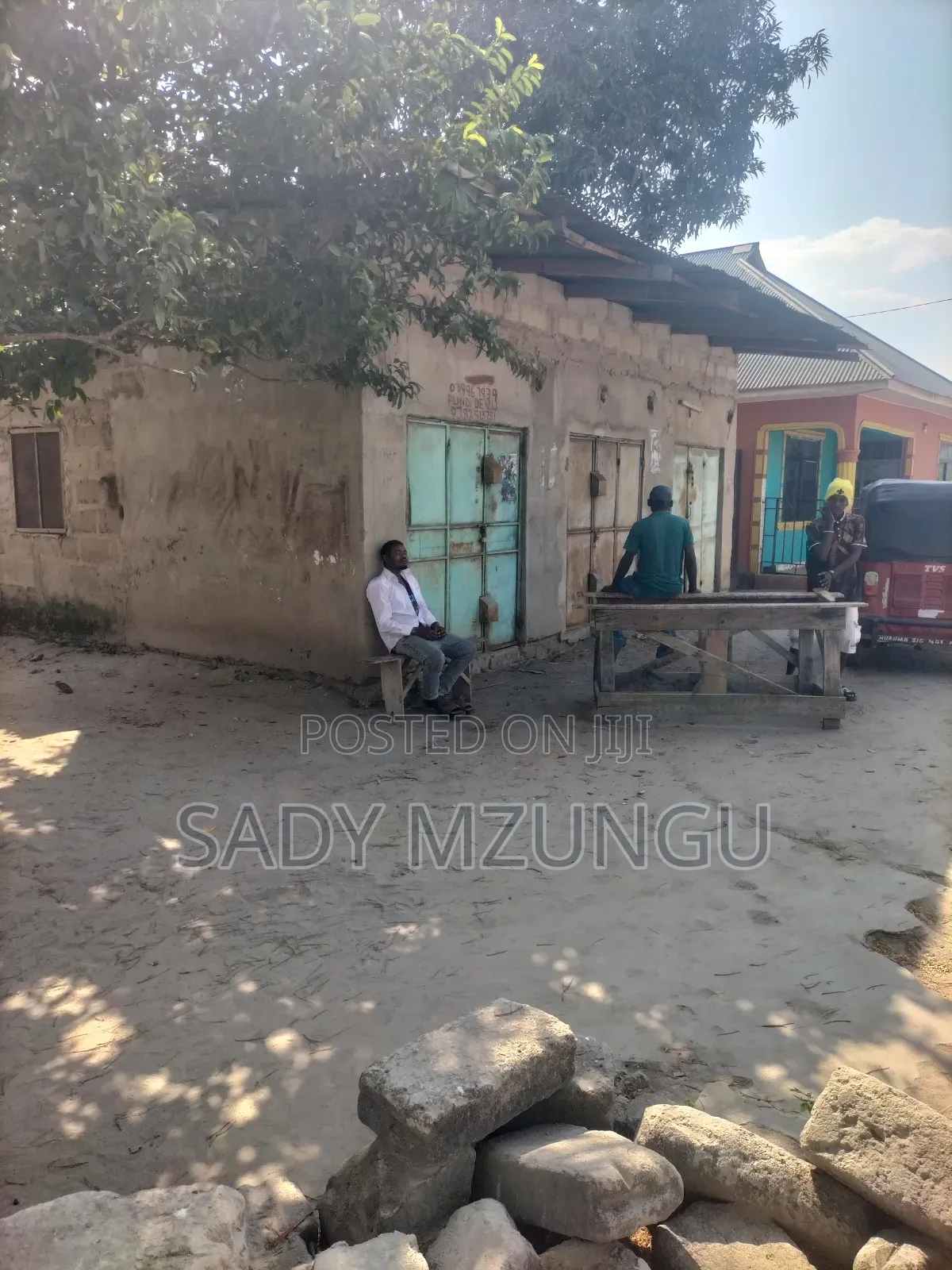 Banda Linauzwa