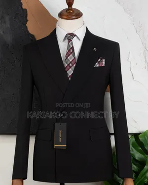 ​Mario Casas Premium Men’s Single-Button Slim Fit Suit