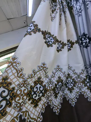 Pazia (Leaf-Printed Window Curtains)