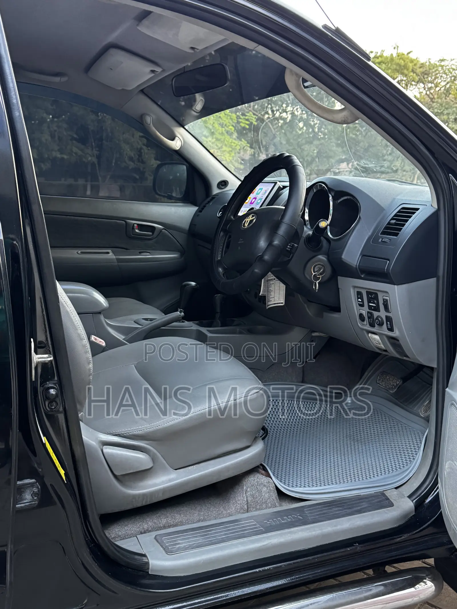 Toyota Hilux 2007 Black