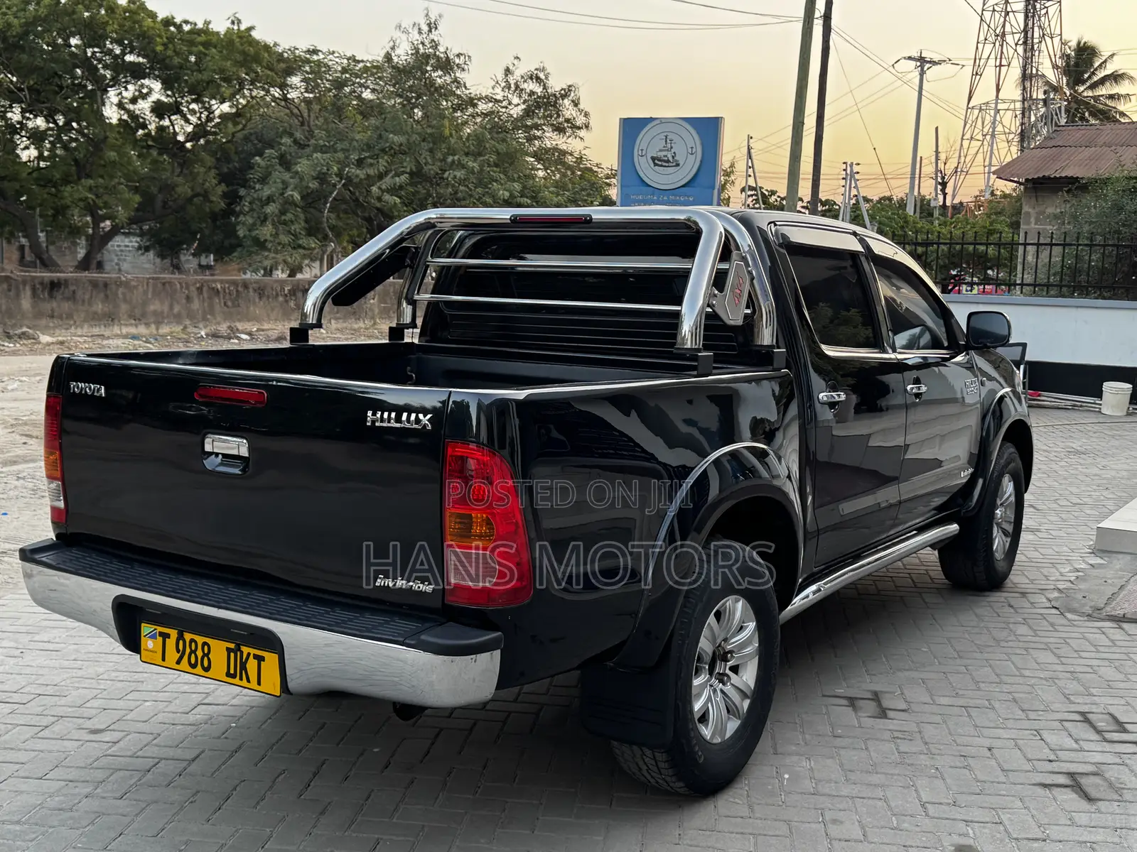 Toyota Hilux 2007 Black