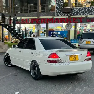 Toyota Mark II 2004 White