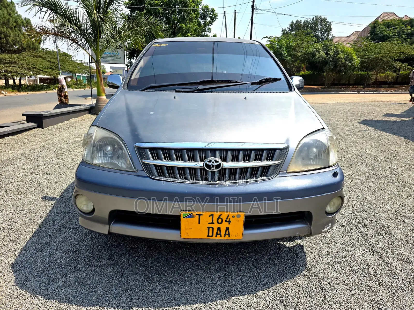 Toyota Nadia 2003 Silver
