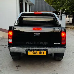 Toyota Hilux 2.5 D-4D Double Cab 2008 Black