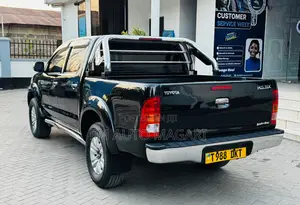 Toyota Hilux 2.5 D-4D Double Cab 2008 Black