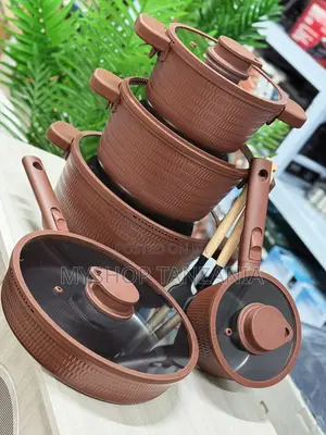 Cookware /Sufuria Set New