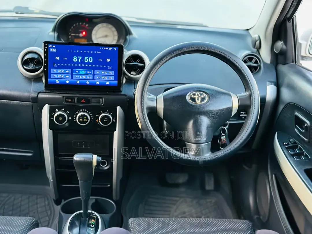 Toyota IST 2003 White