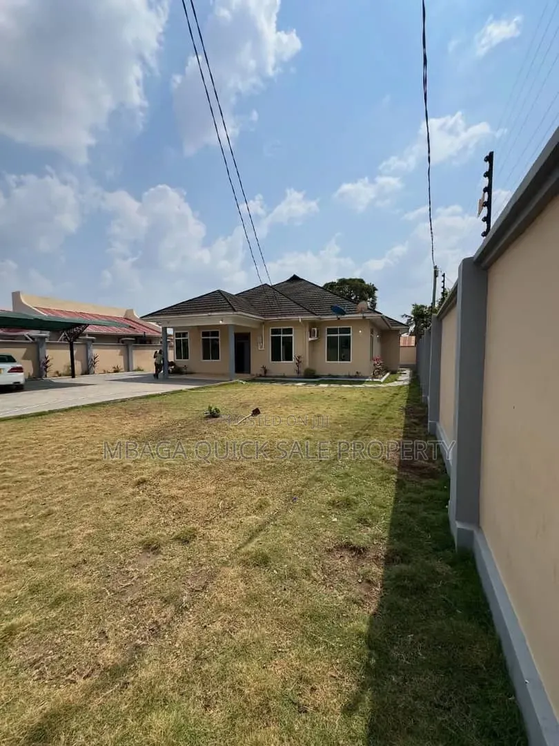3bdrm Villa in Kunduchi for rent