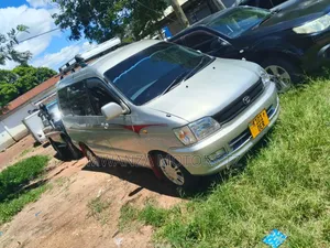Toyota TownAce Noah 1997 Beige