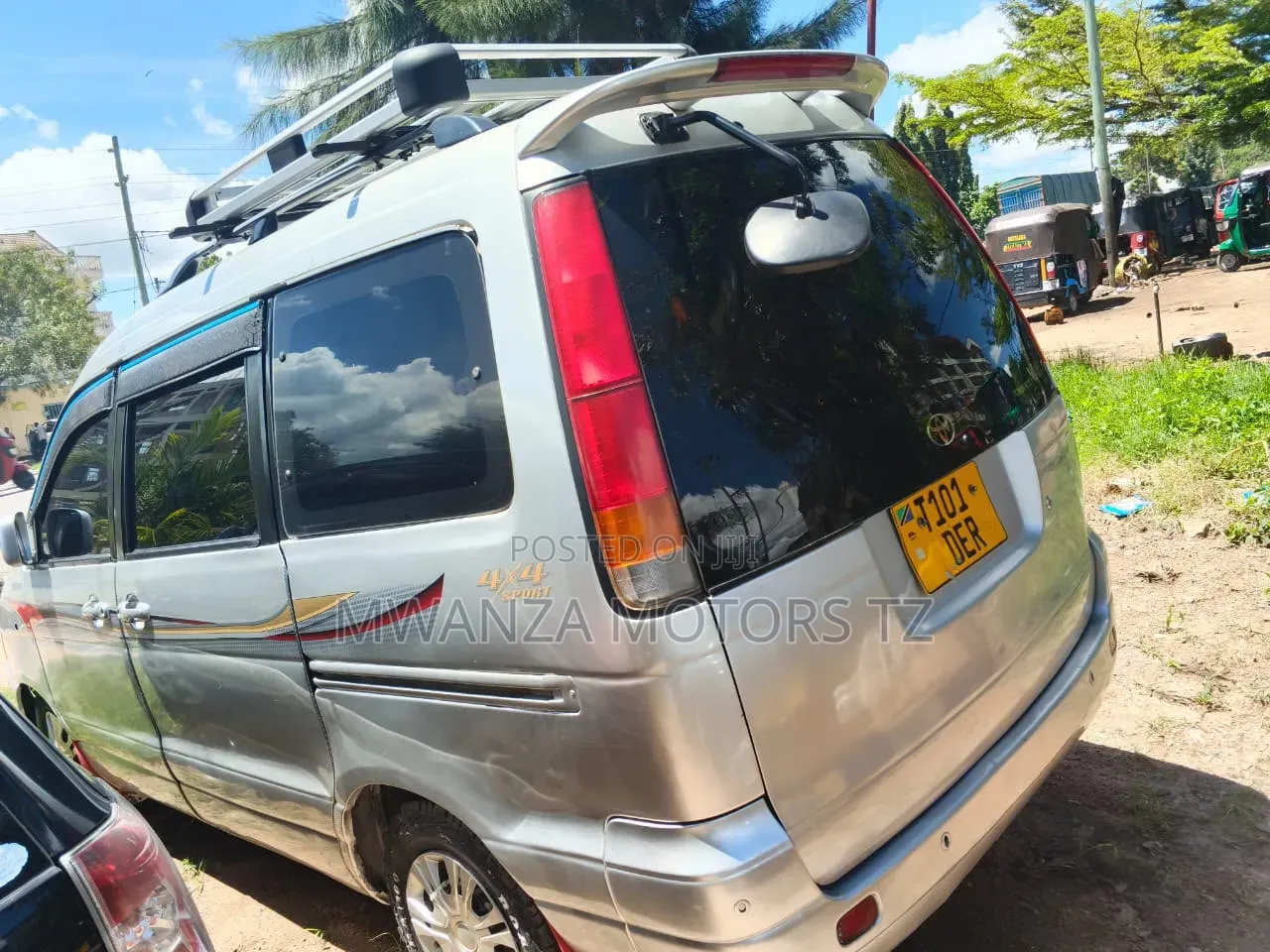 Toyota TownAce Noah 1997 Beige