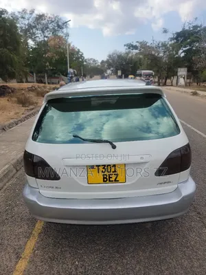Toyota Harrier 1998 Pearl