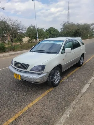 Toyota Harrier 1998 Pearl