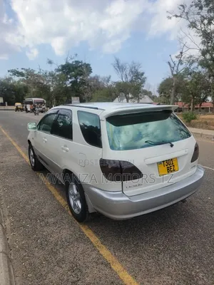 Toyota Harrier 1998 Pearl