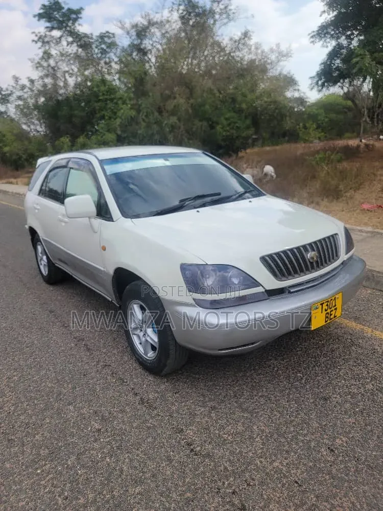 Toyota Harrier 1998 Pearl