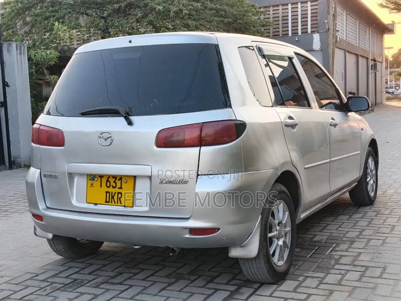 Mazda Demio 2005 Silver