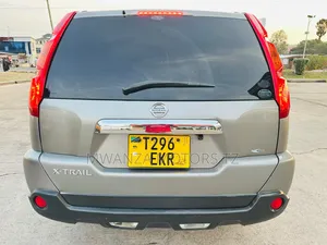 Nissan X-Trail 2008 Gray