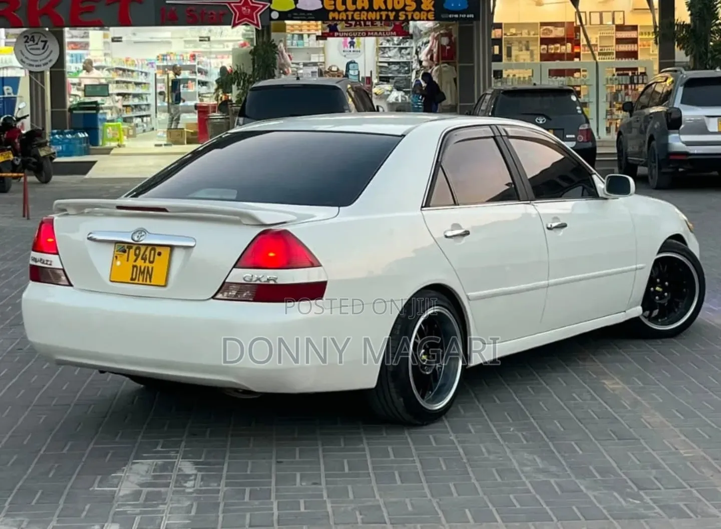 Toyota Mark II 2003 White