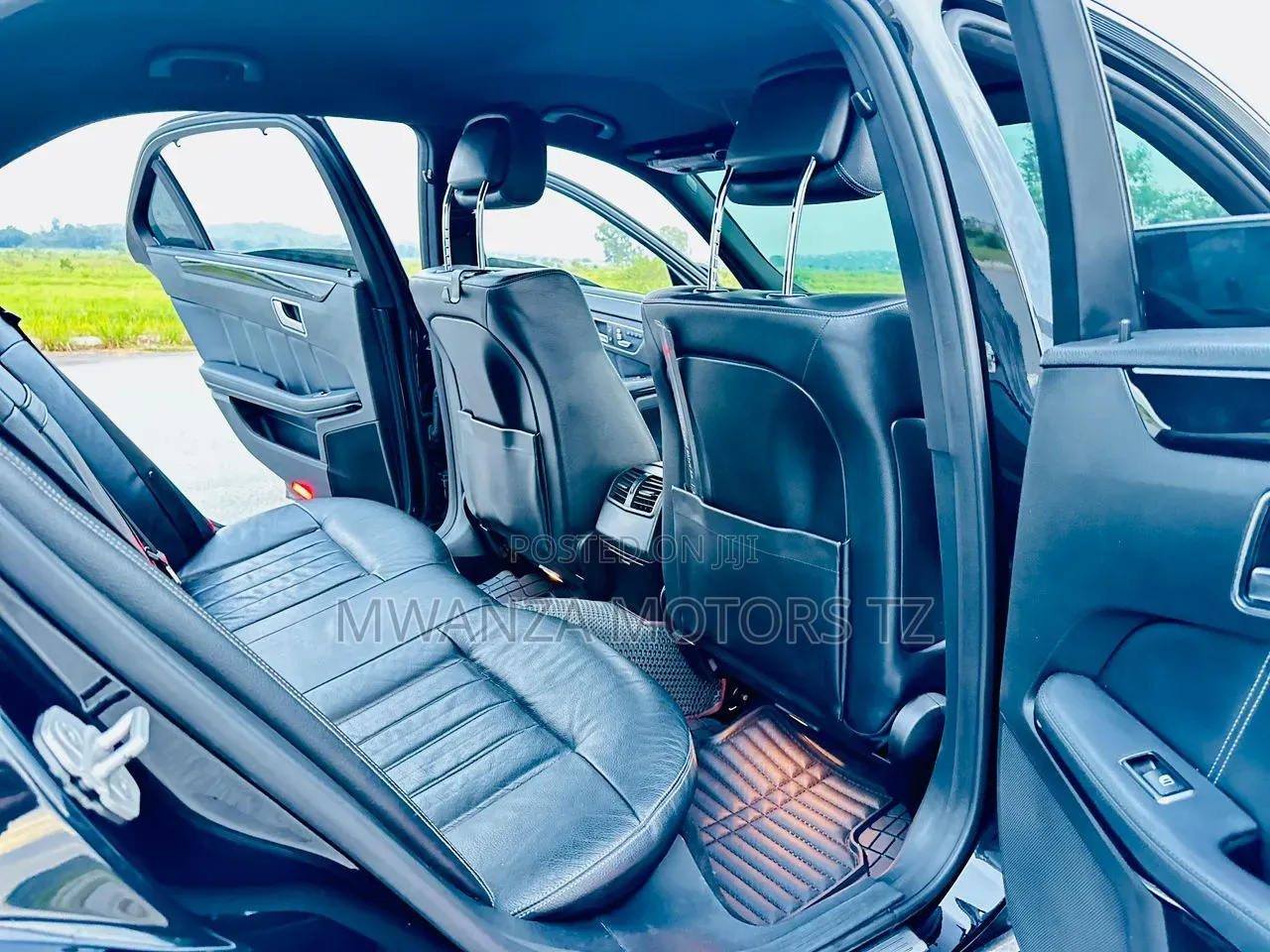 Mercedes-Benz E200 2015 Black