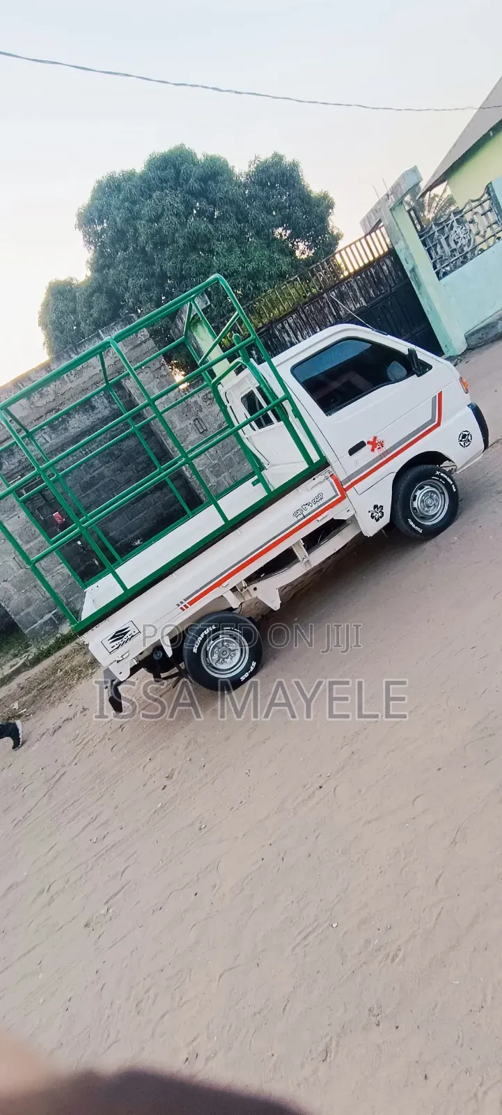 Suzuki APV Pan Vanel 2004 White