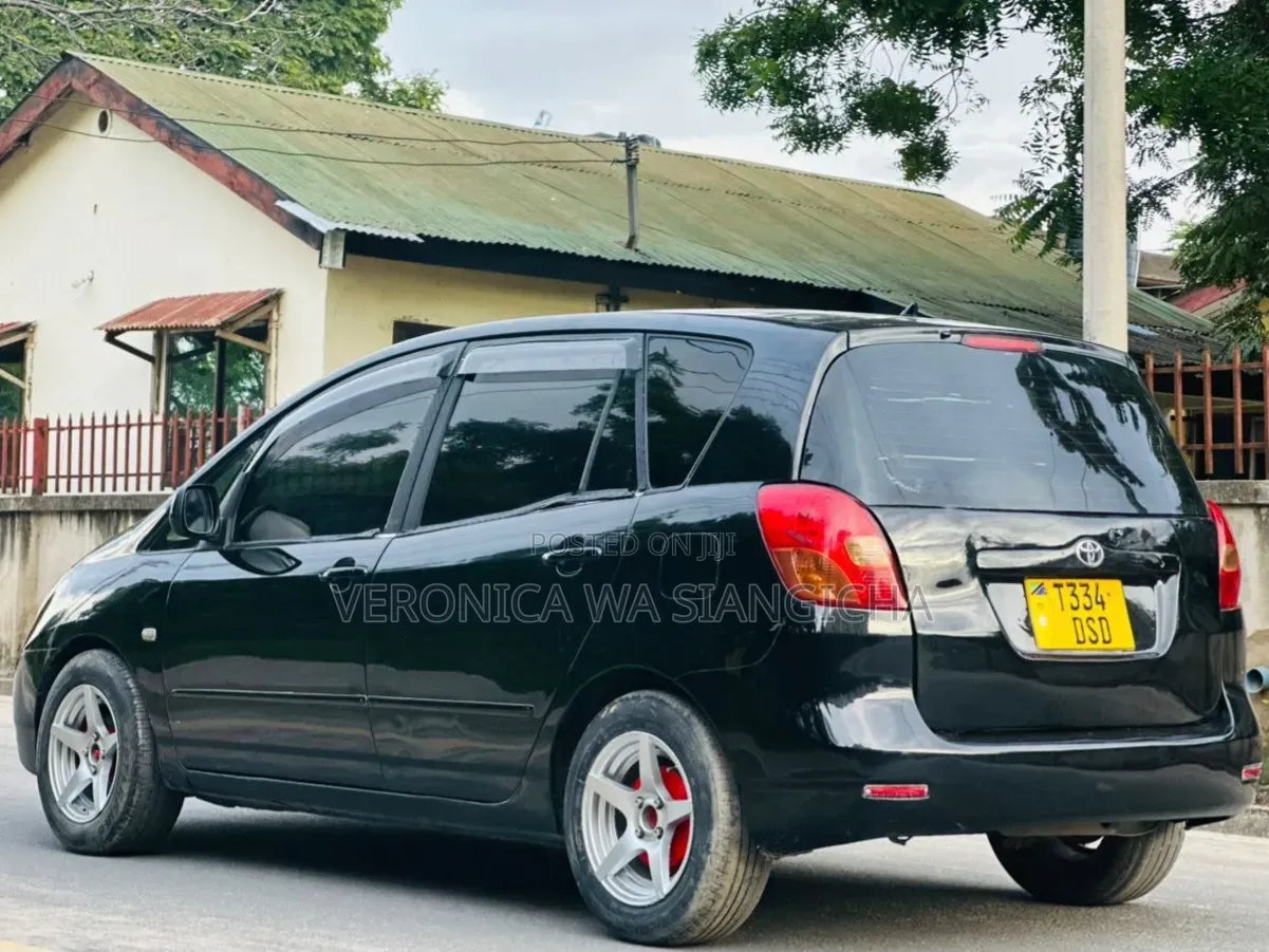 Toyota Corolla Spacio 2005 Black