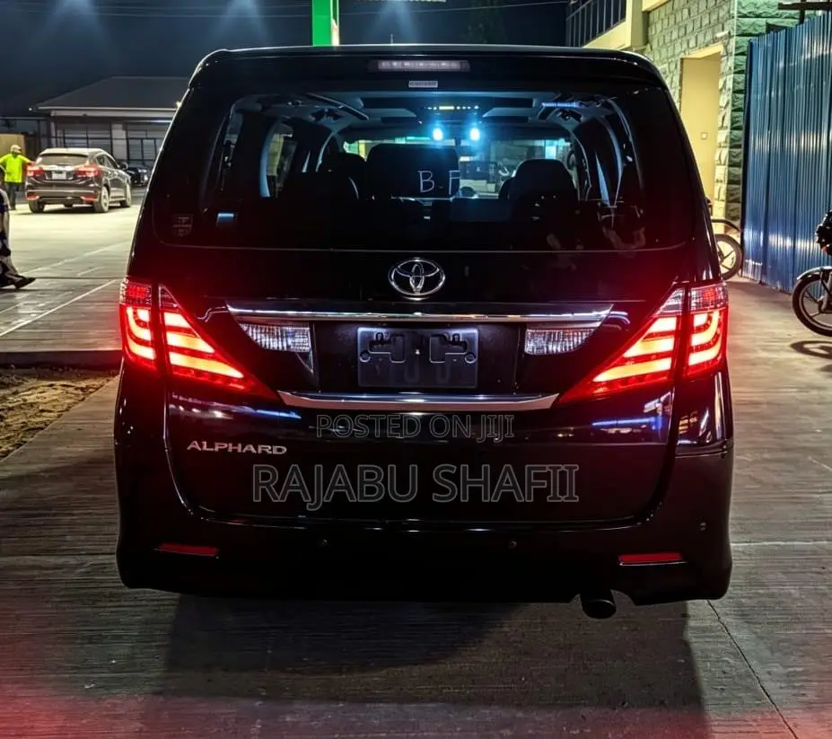 Toyota Alphard 2.4 Petrol FWD 2009 Black