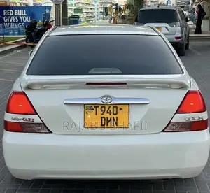 Toyota Mark II 2.0 AWD 2000 White
