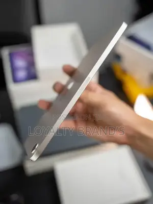 New Apple iPad mini 7 128 GB