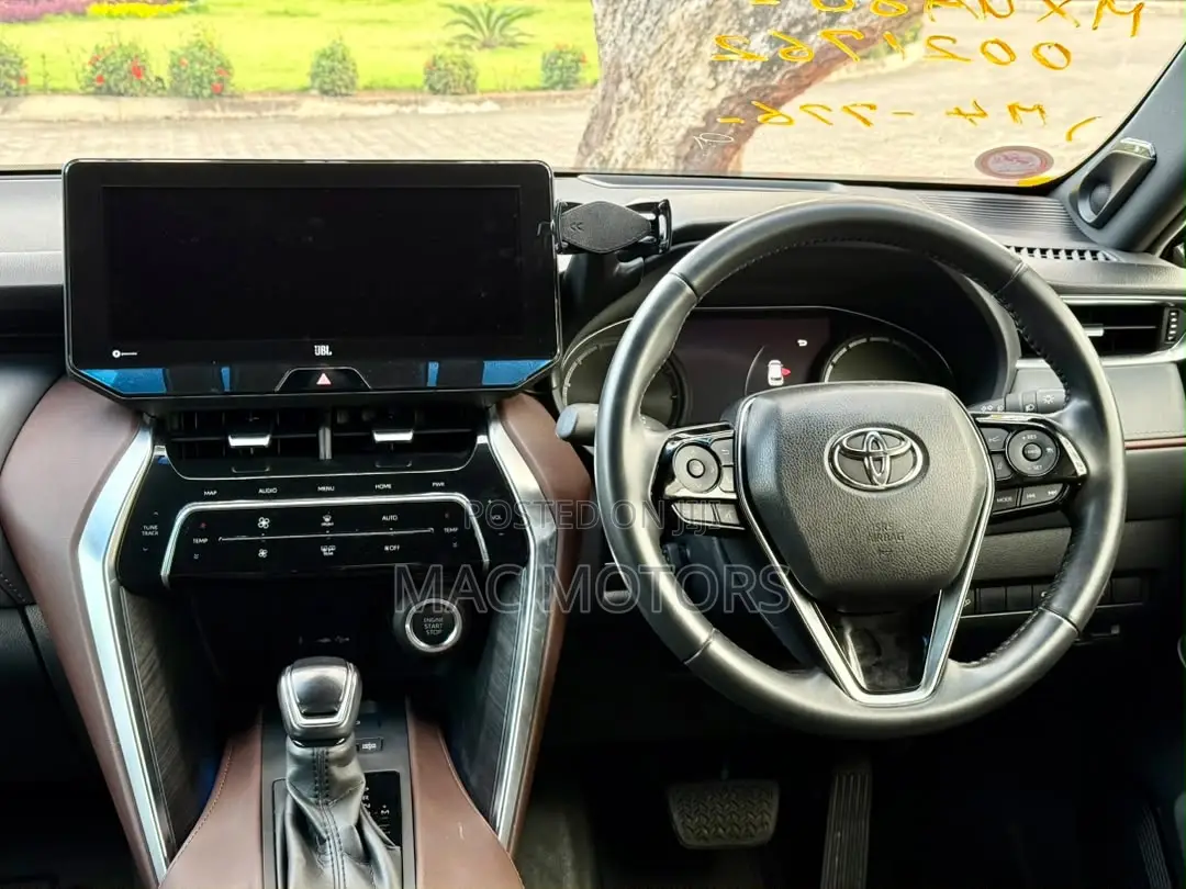 Toyota Harrier 2020 Black