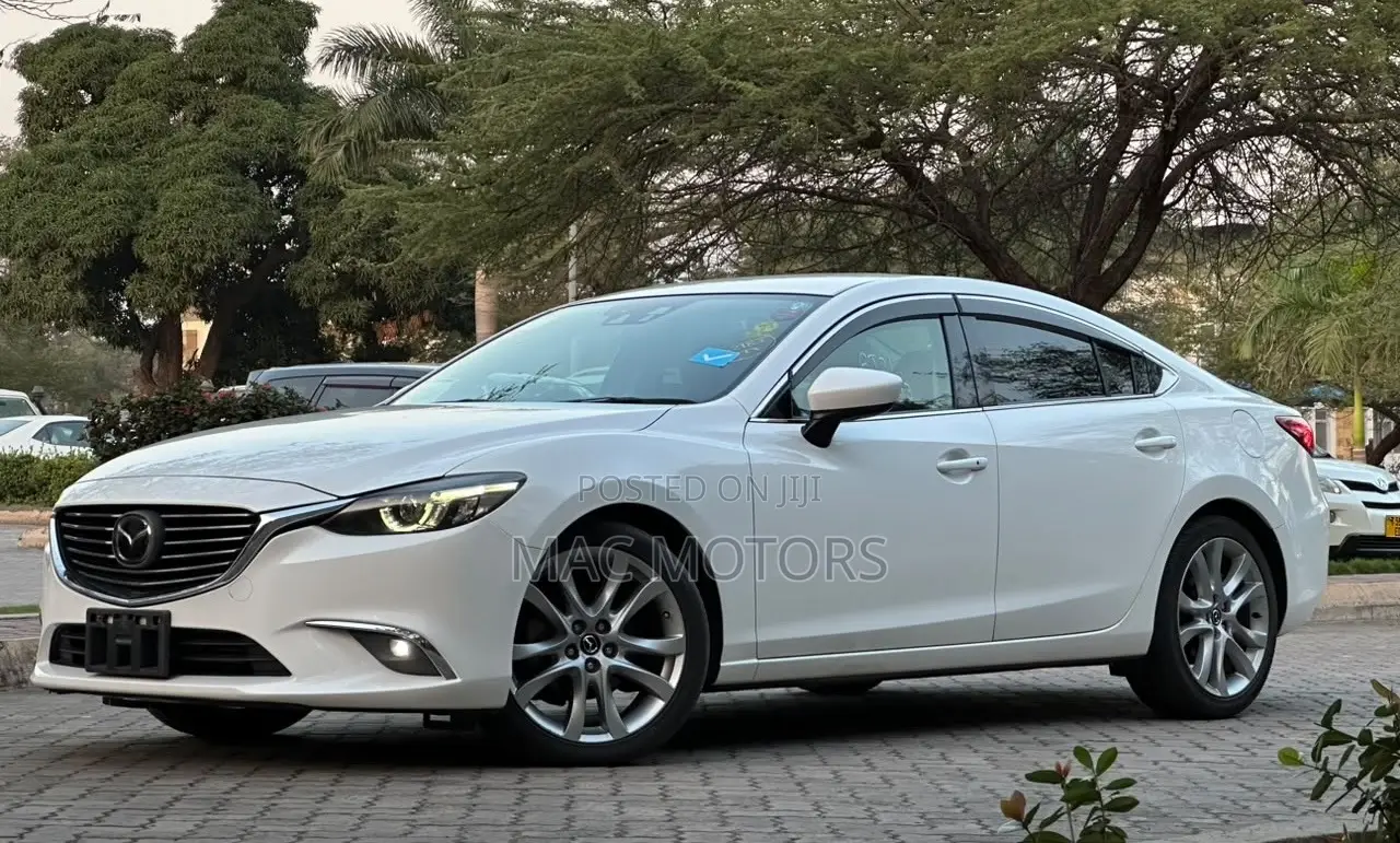Mazda Atenza 2015 White