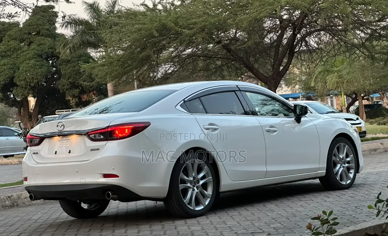 Mazda Atenza 2015 White