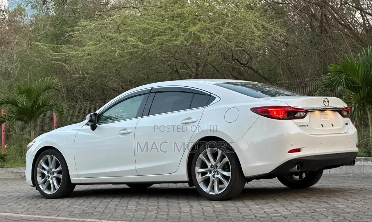 Mazda Atenza 2015 White