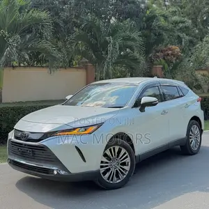 Toyota Harrier 2021 White