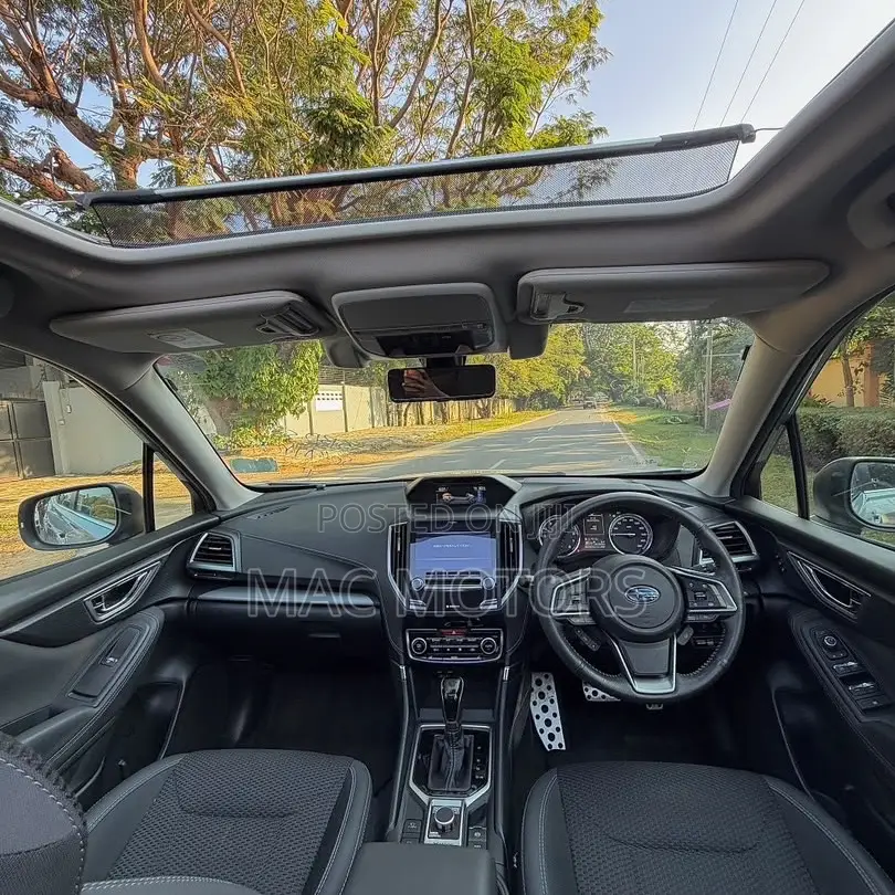 Subaru Forester 2019 Silver