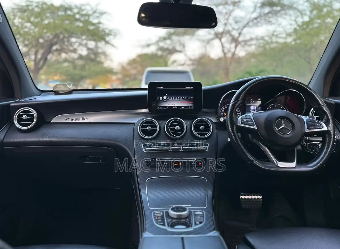 Mercedes-Benz GLC-Class 2017 Silver
