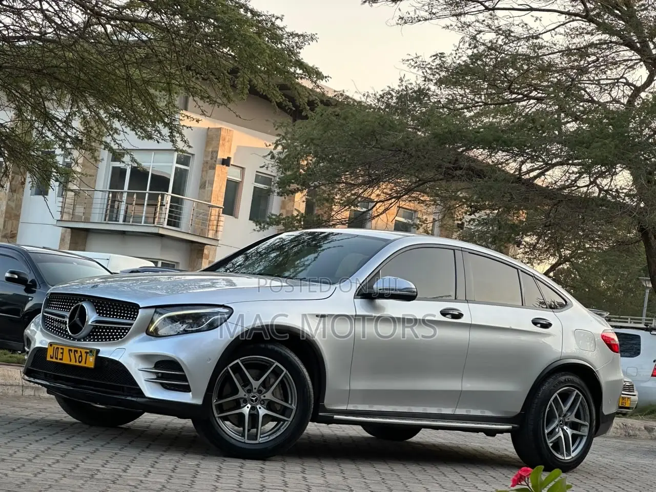 Mercedes-Benz GLC-Class 2017 Silver