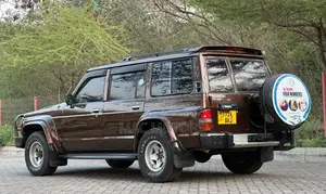Nissan Patrol 1992 Brown